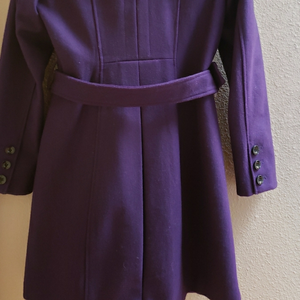 Beautiful, Warm, Fully-Lined Coat Euc - image 8